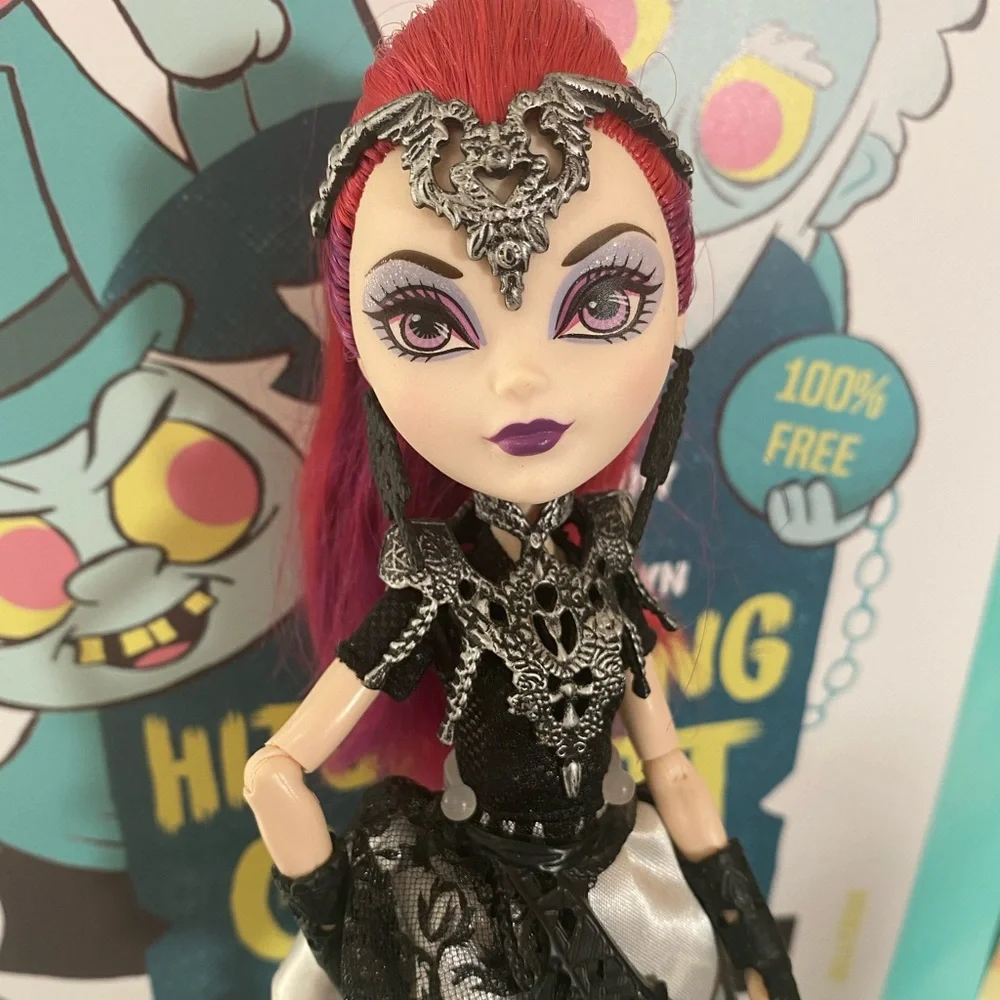 Like new, Mira Shards doll from Ever After High! - Picture 3 of 10